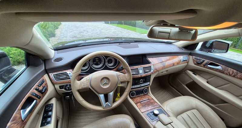 Mercedes-Benz CLS cena 72900 przebieg: 198000, rok produkcji 2011 z Sierpc małe 407